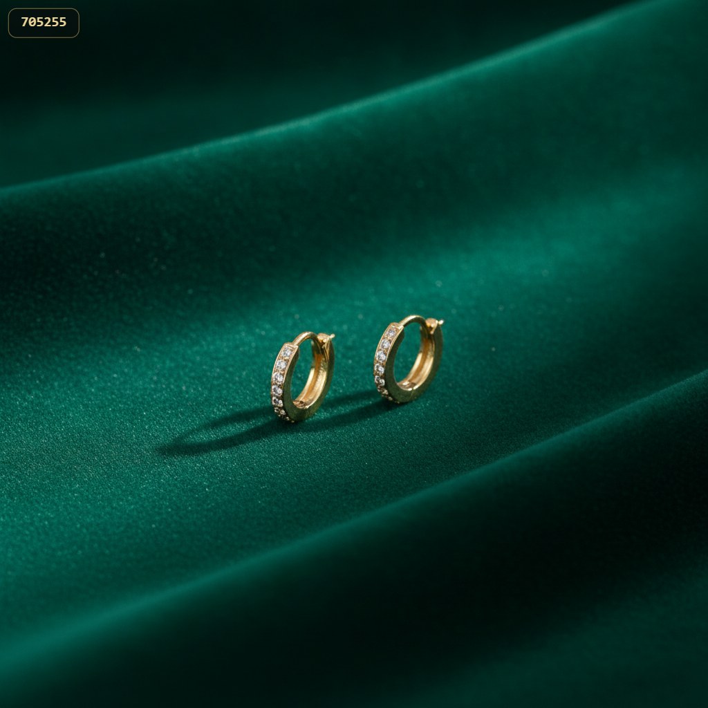 Candonga Huggie Zircones 10*8MM G1.7MM - fondo verde