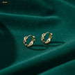 Arete Aro Trenzado Semi Liso P - fondo verde