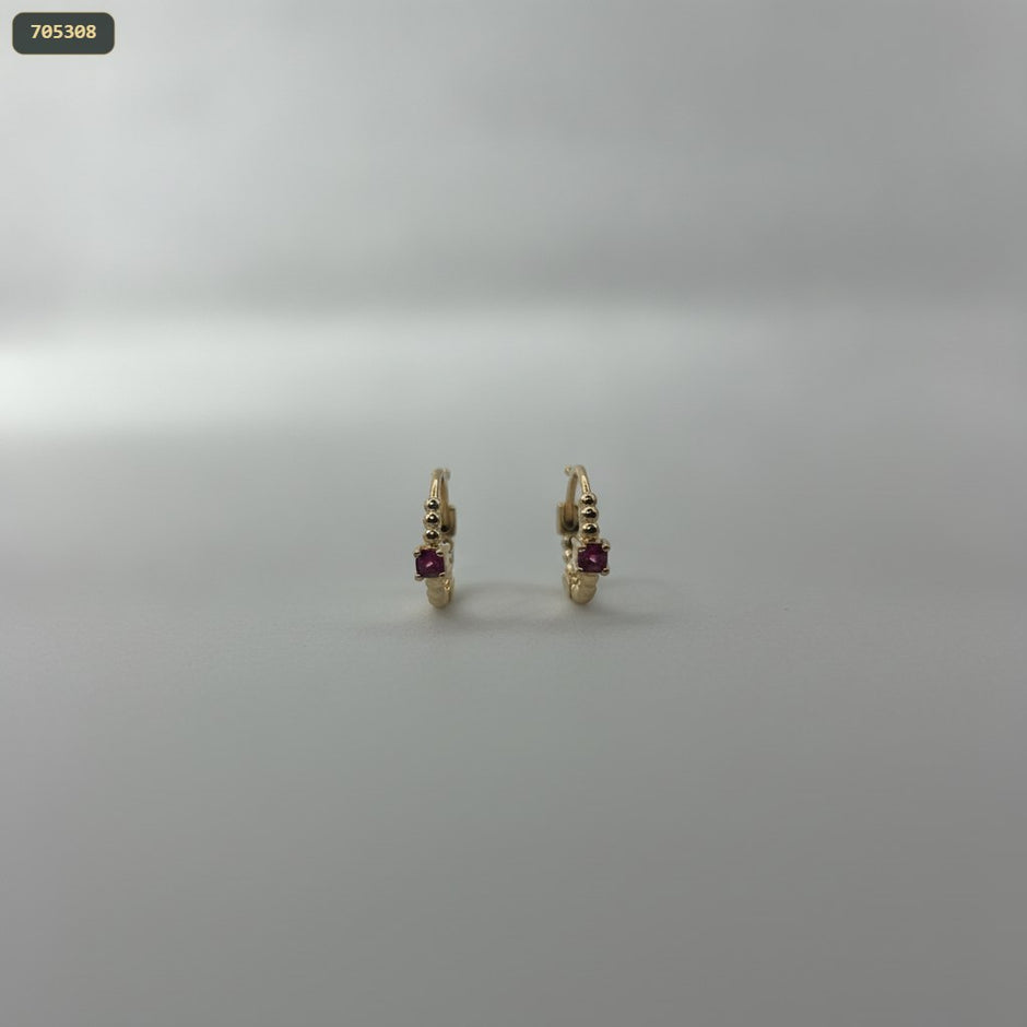 Arete Argolla 15MM con Solitario Topacio - fondo blanco