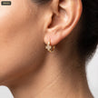Candonga Trebol Zircones Cristal - con modelo