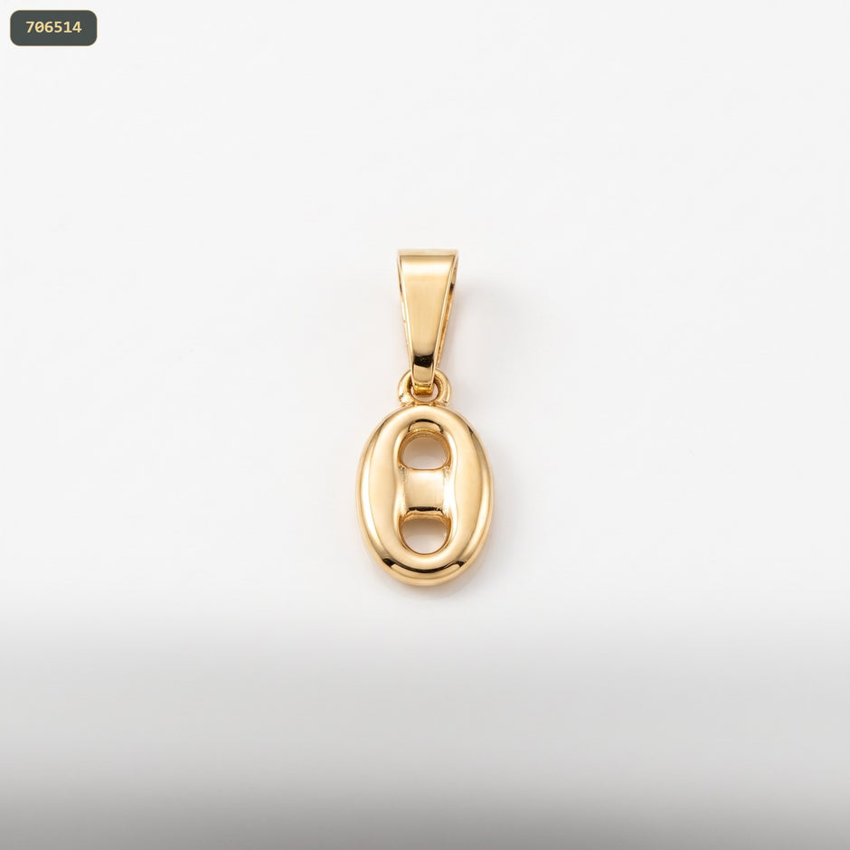 Dije Gucci 9.8MM - fondo blanco