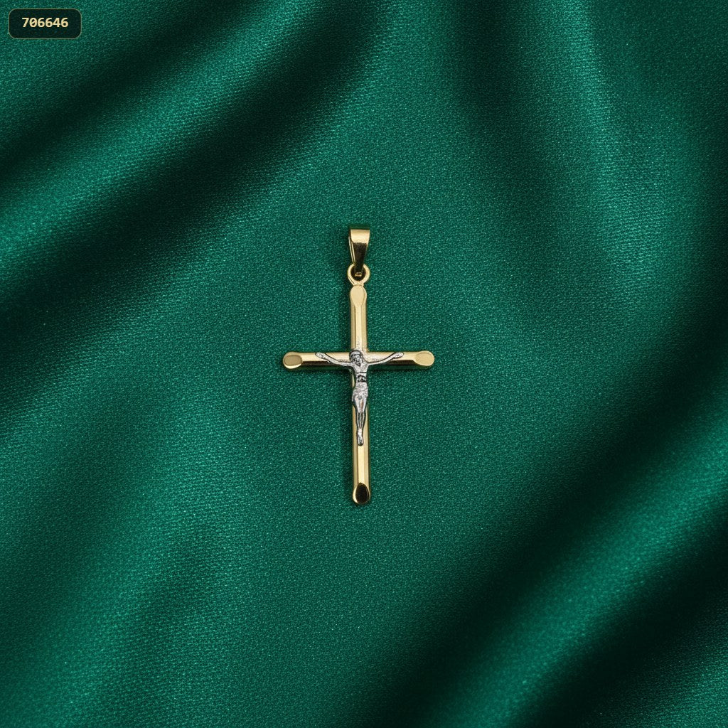 Dije Cruz Cristo Planeado Puntas Planas 19*36MM - fondo blanco