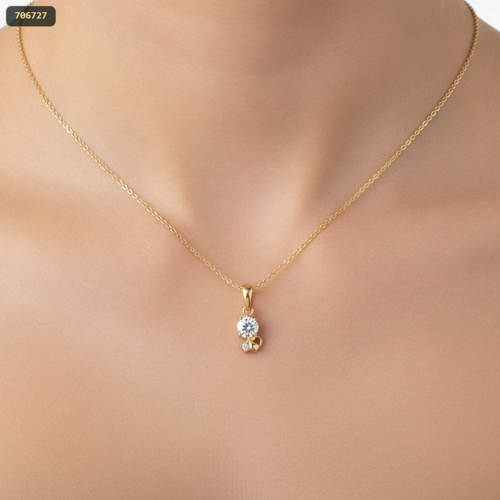 Dije Gato 14MM con Zircon - con modelo