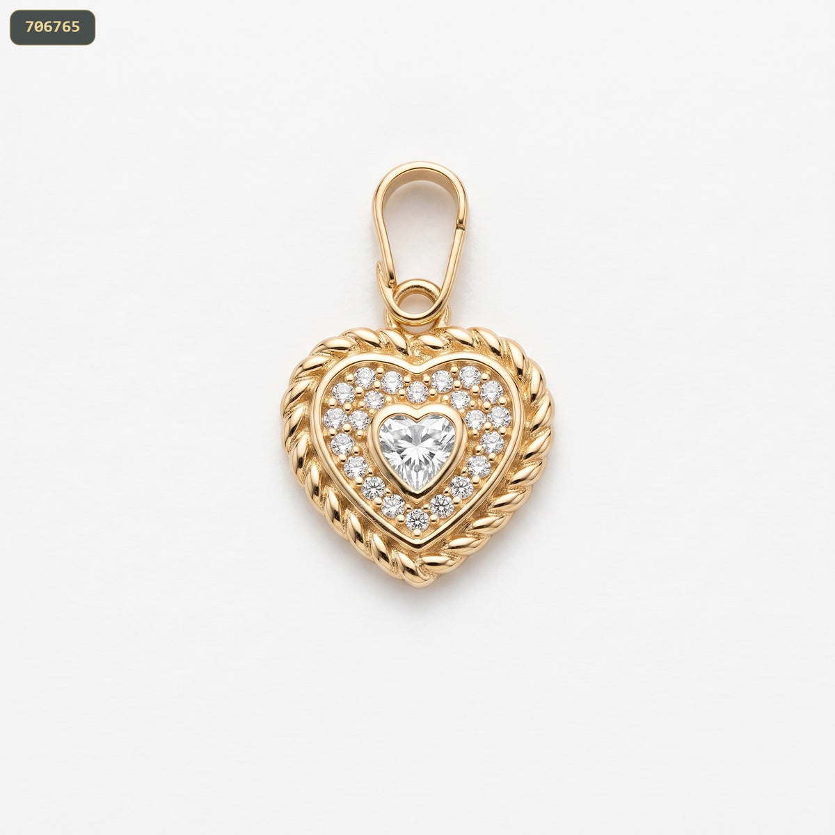 Dije Corazon Cristal Borde Detalles Lt 11*21MM - con modelo