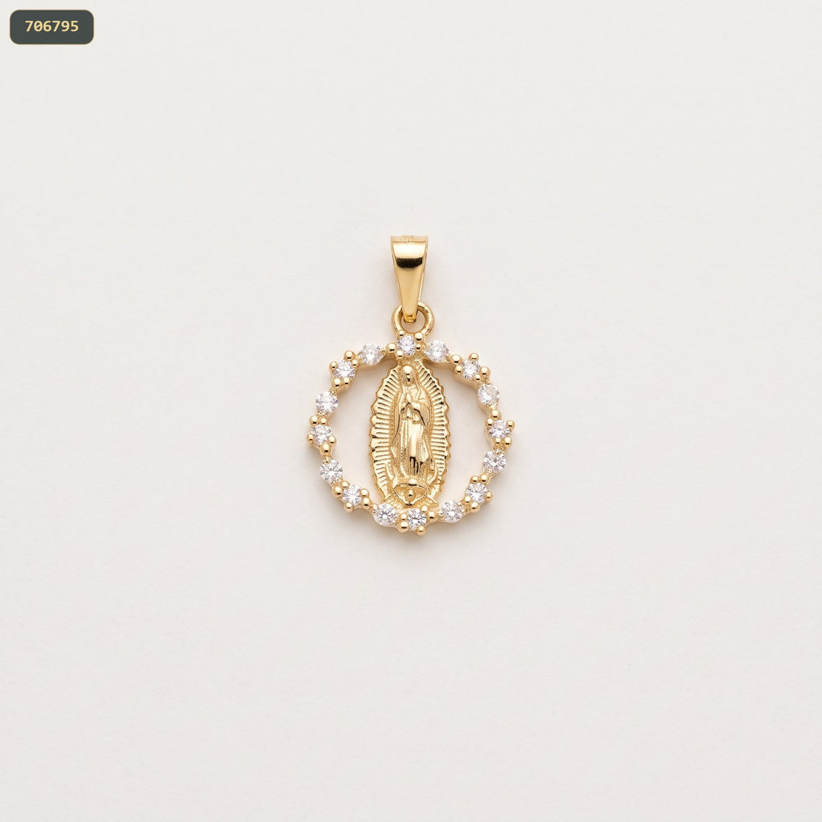 Dije Medalla Guadalupe 16MM Bordado - fondo blanco
