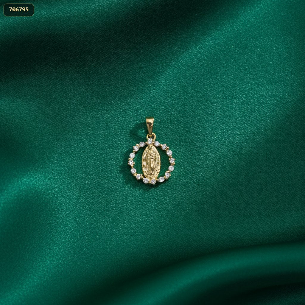 Dije Medalla Guadalupe 16MM Bordado - fondo verde