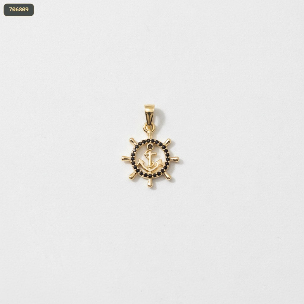 Dije Timon Ancla con Piedras Verdes y Negras - fondo blanco