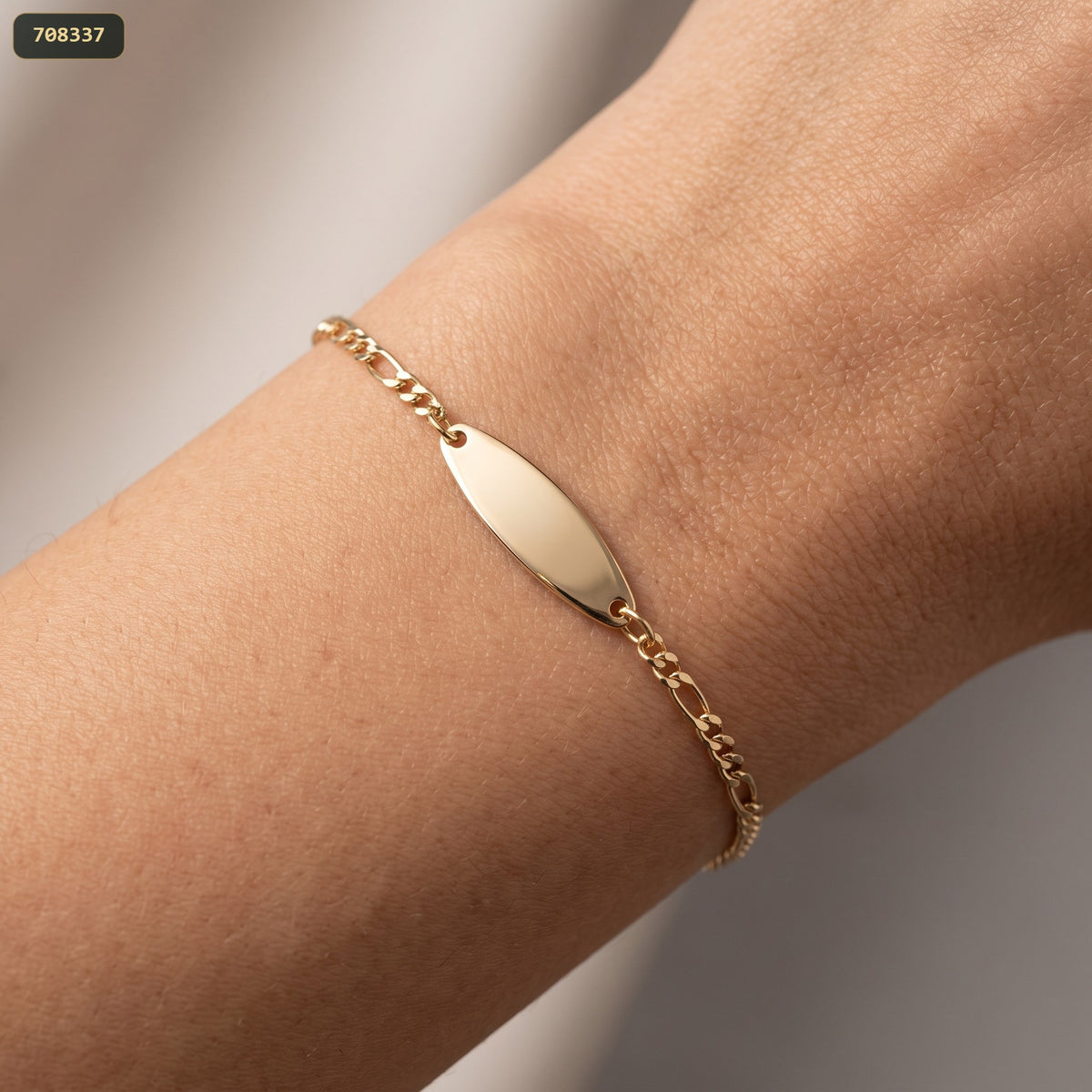 Pulsera 3X1 con Placa Ovalada 13CM - con modelo