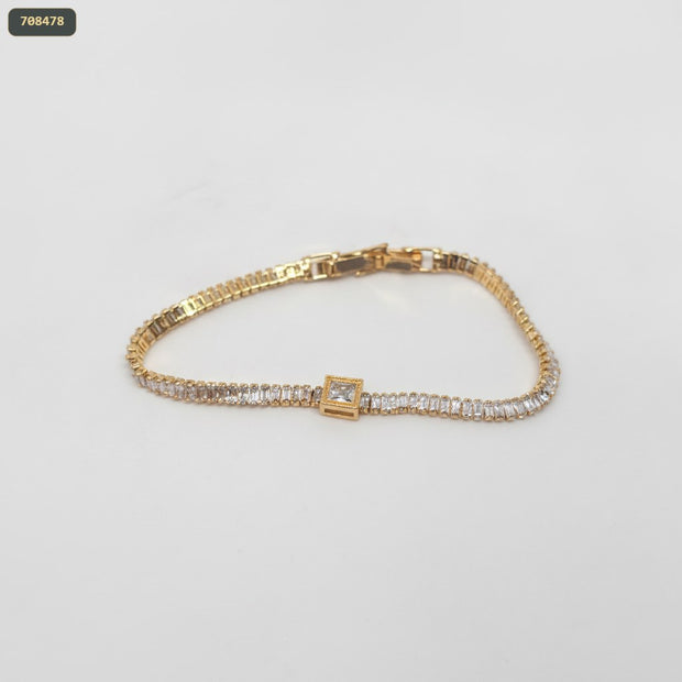 Pulsera Tipo Tennis Rectangular/centro Cristal 18CM - fondo blanco