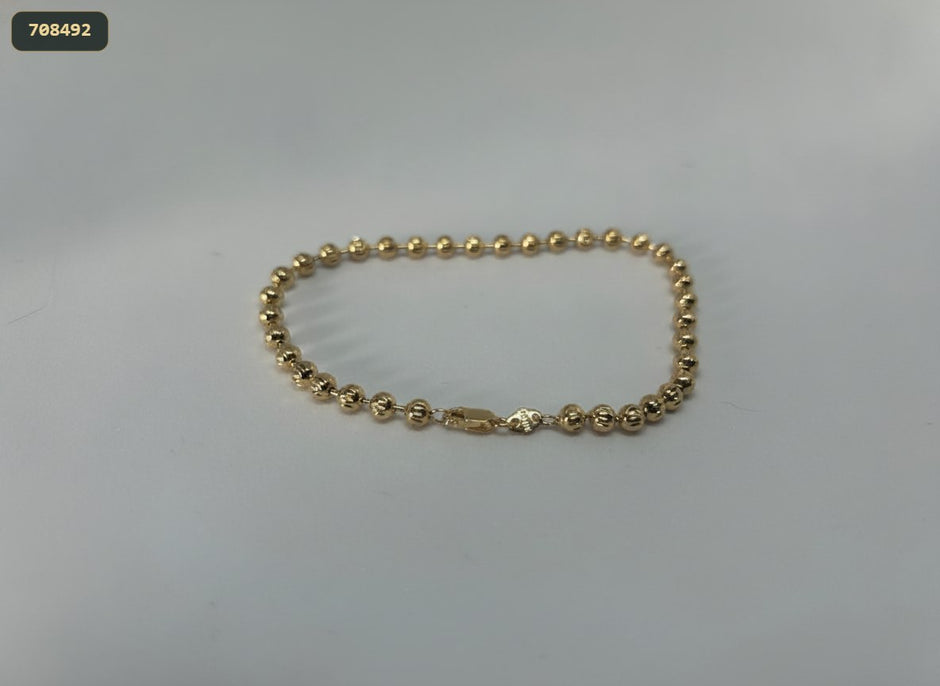 Pulsera de Latón con Bolitas Diamantadas Rayadas de 4 Mm 21CM - fondo verde