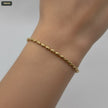 Pulsera con Estampado de Salchicha - con modelo
