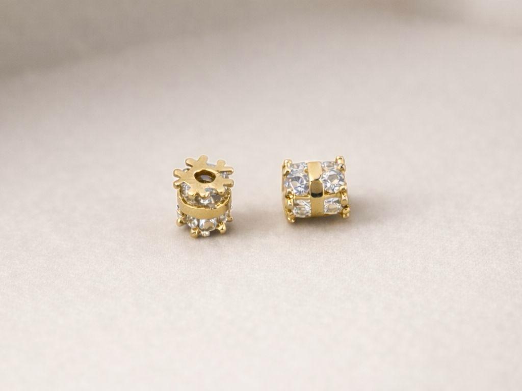 Pasante Cilindrico Microzircones 6*7MM