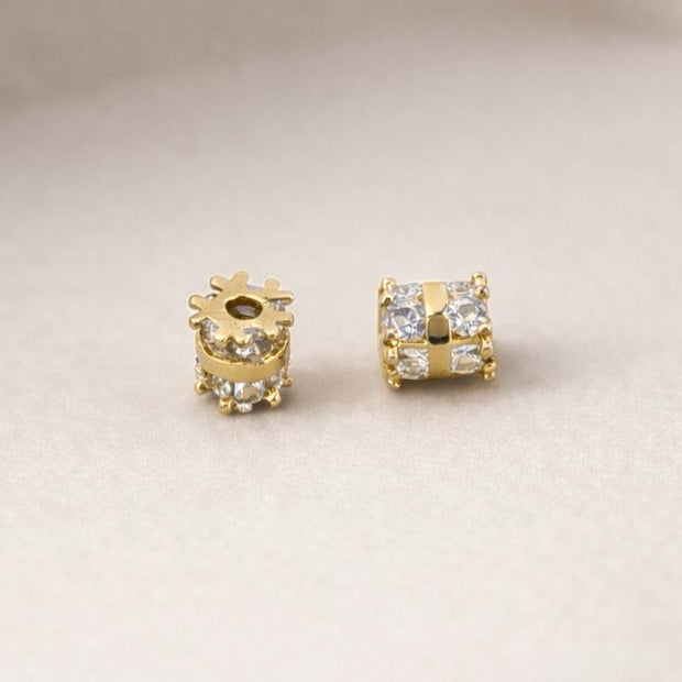 Pasante Cilindrico Microzircones 6*7MM